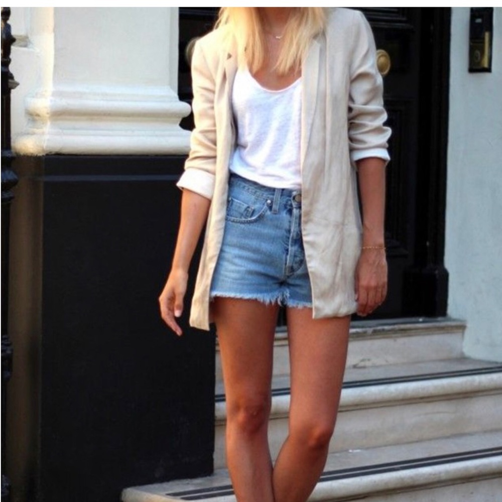 NWOT - M.i.h Halsey Jean Shorts Sz29